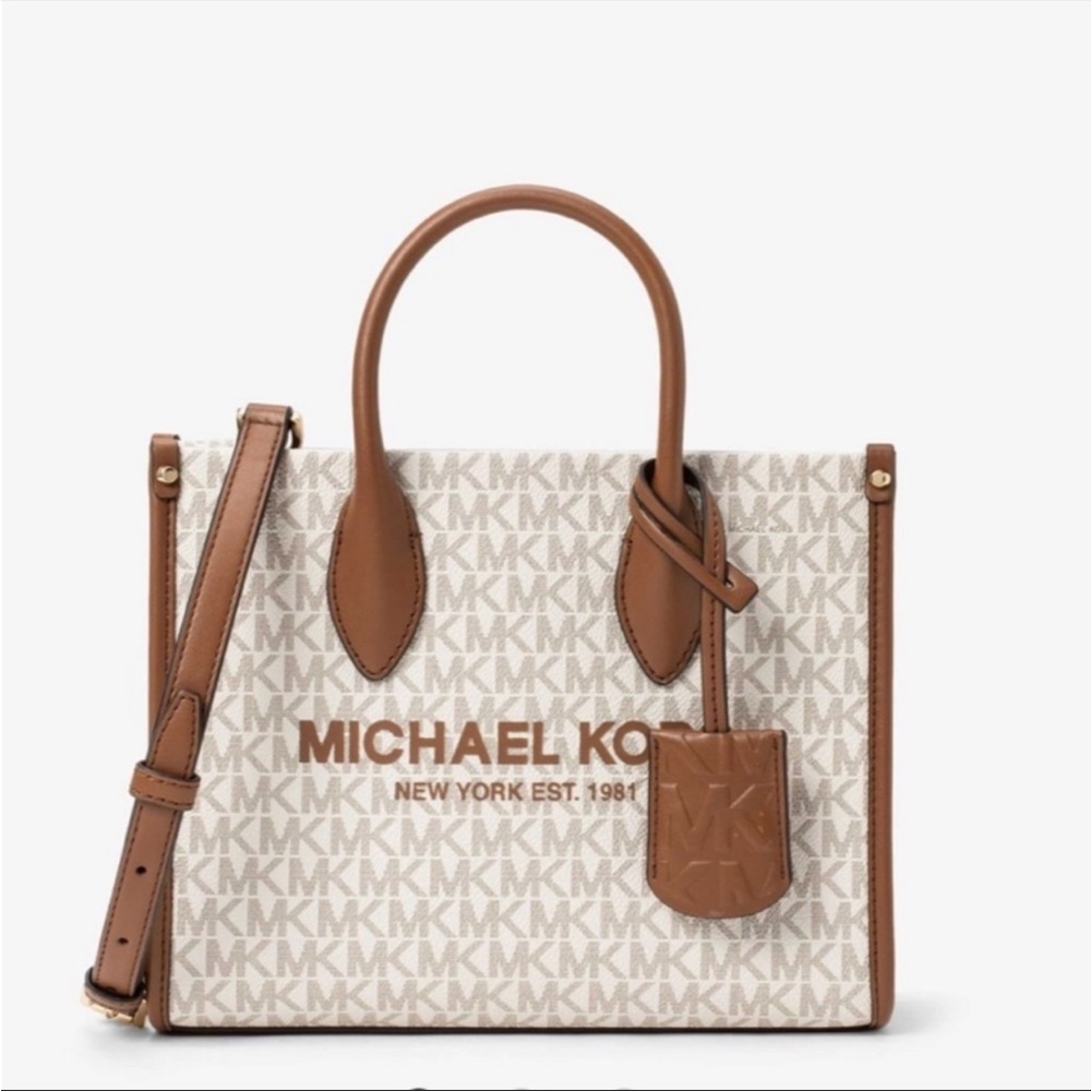 New Michael Kors Mirella Small Crossbody Tote
Bag Vanilla - Picture 1 of 9